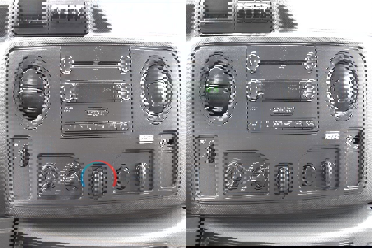 Used 2017 Ford E-350 and Econoline 350 Super Duty w/ Power Windows & Locks Group image 19