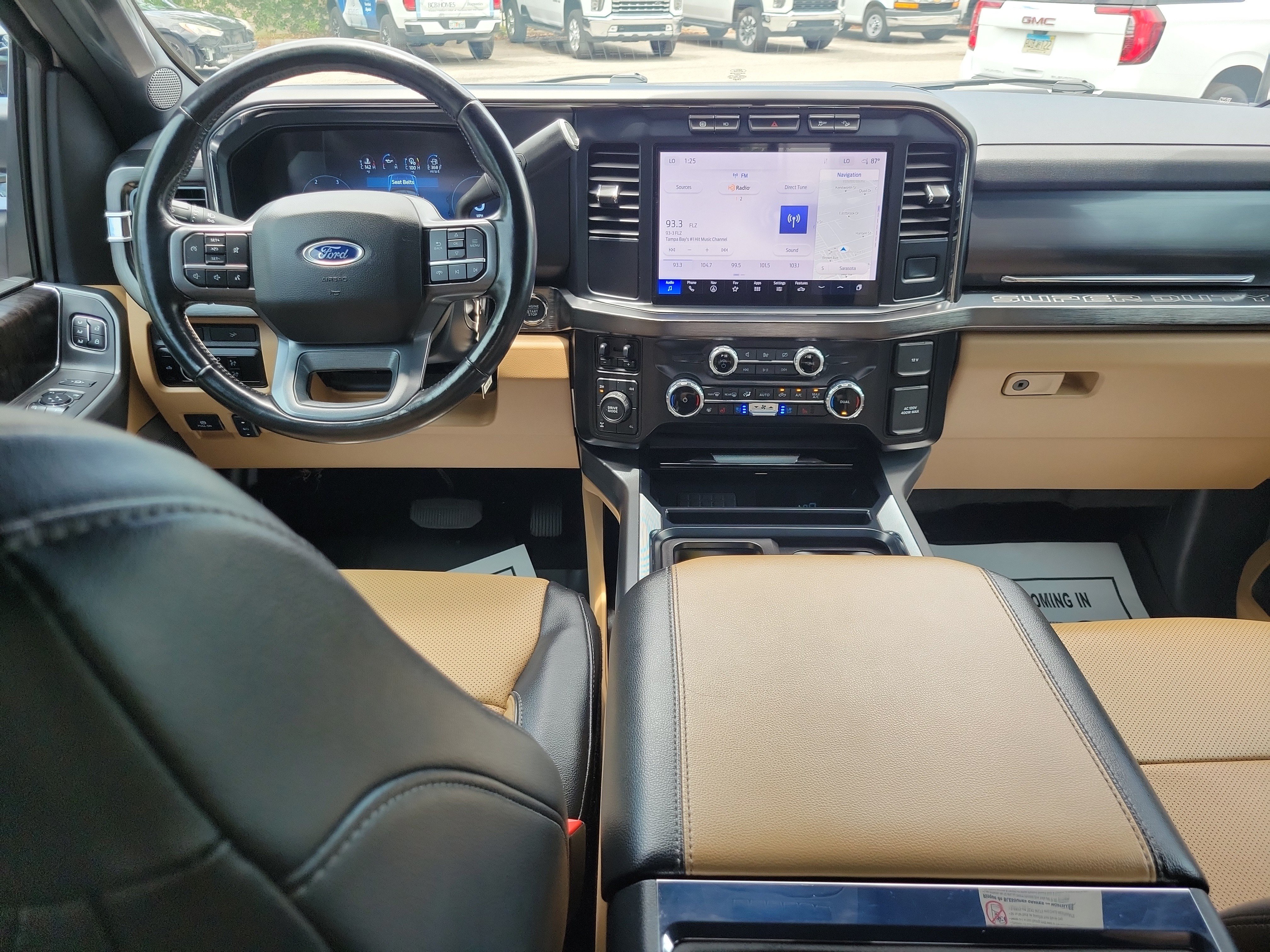 Used 2023 Ford F250 Lariat w/ Sport Appearance Package AWD/4WD image 13