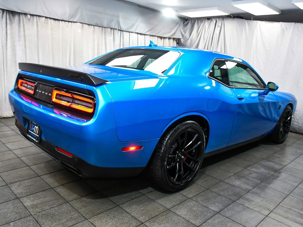 Used 2023 Dodge Challenger SRT Hellcat w/ Driver Convenience Group image 6