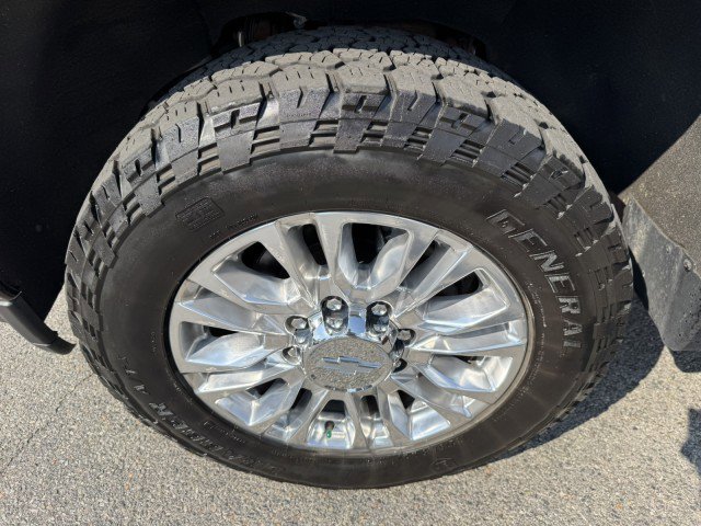 Certified 2020 Chevrolet Silverado 3500 High Country w/ Z71 Off-Road Package image 11