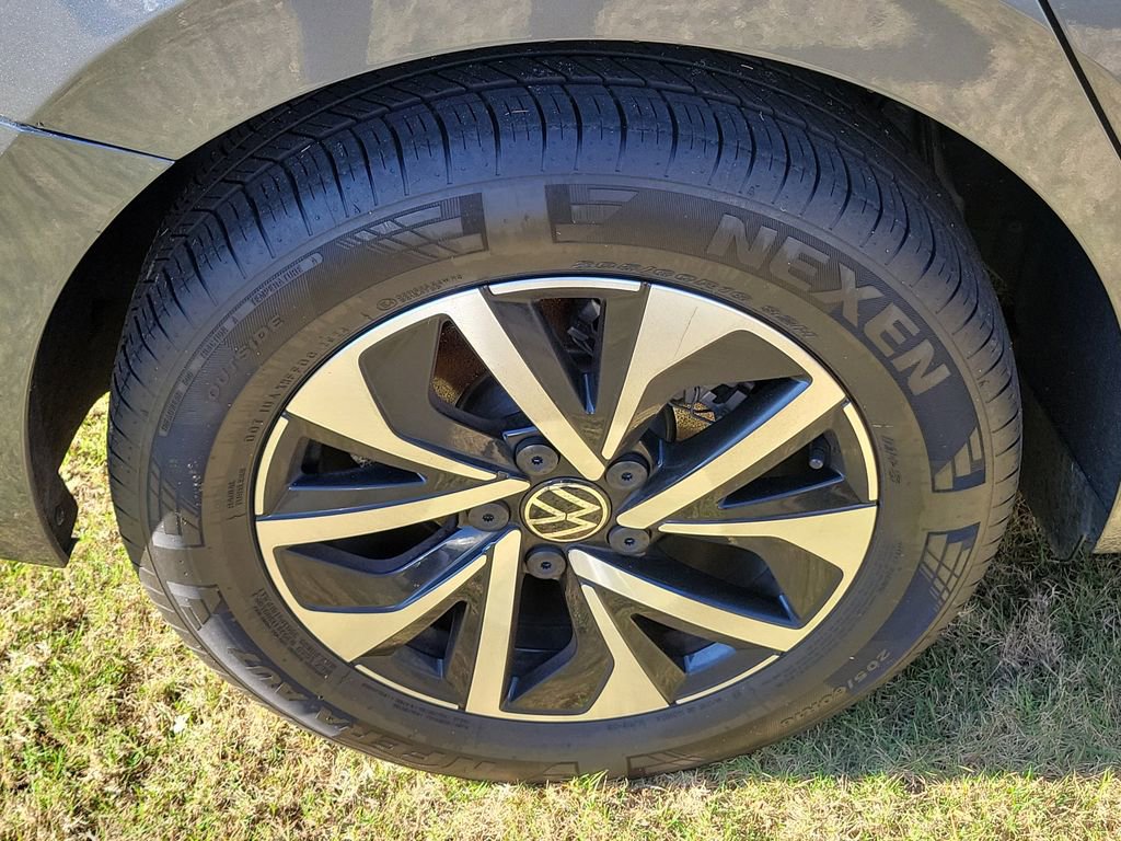 Used 2025 Volkswagen Jetta S image 20