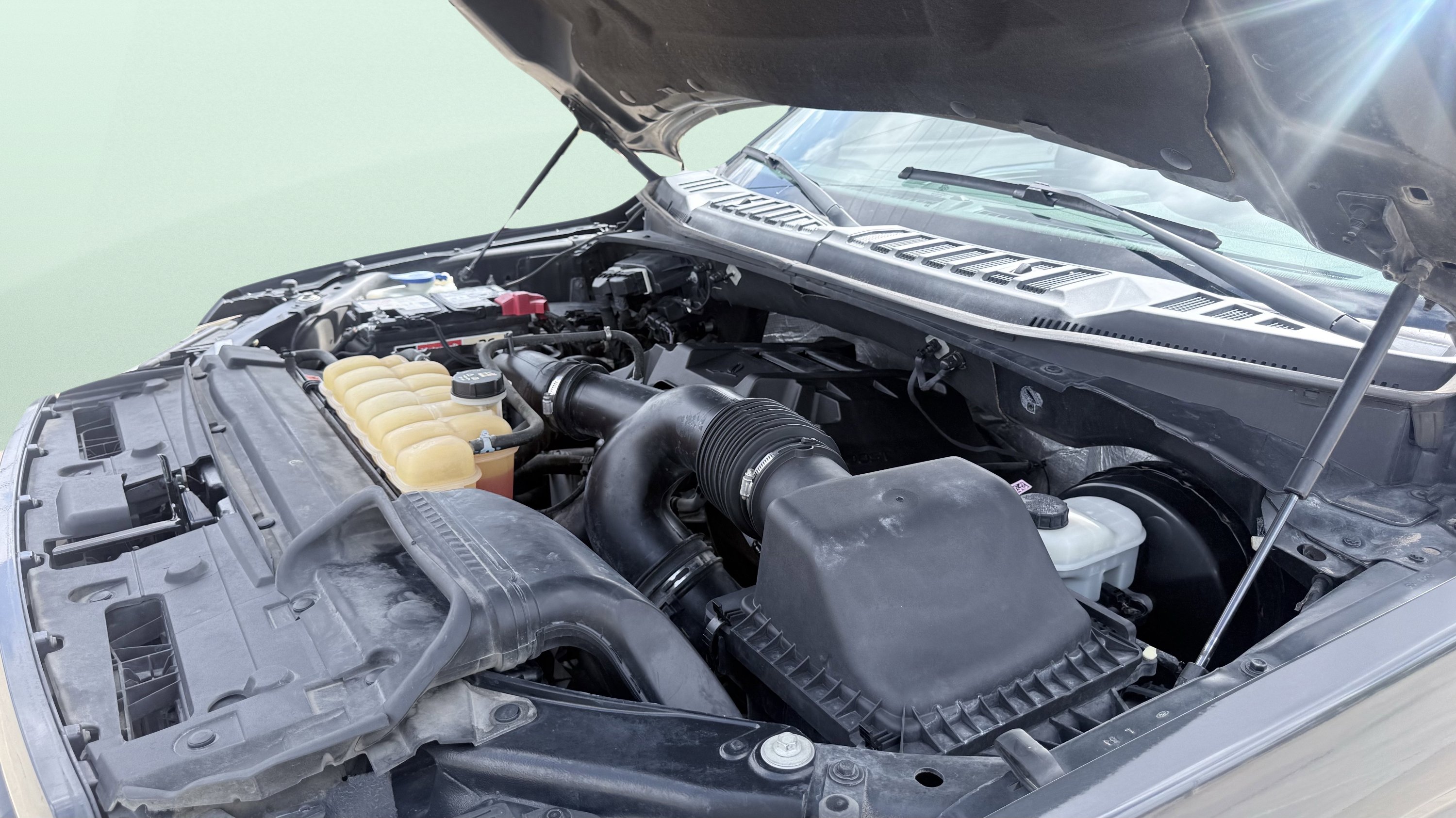 Used 2016 Ford F150 XLT w/ Equipment Group 301A Mid RWD image 16