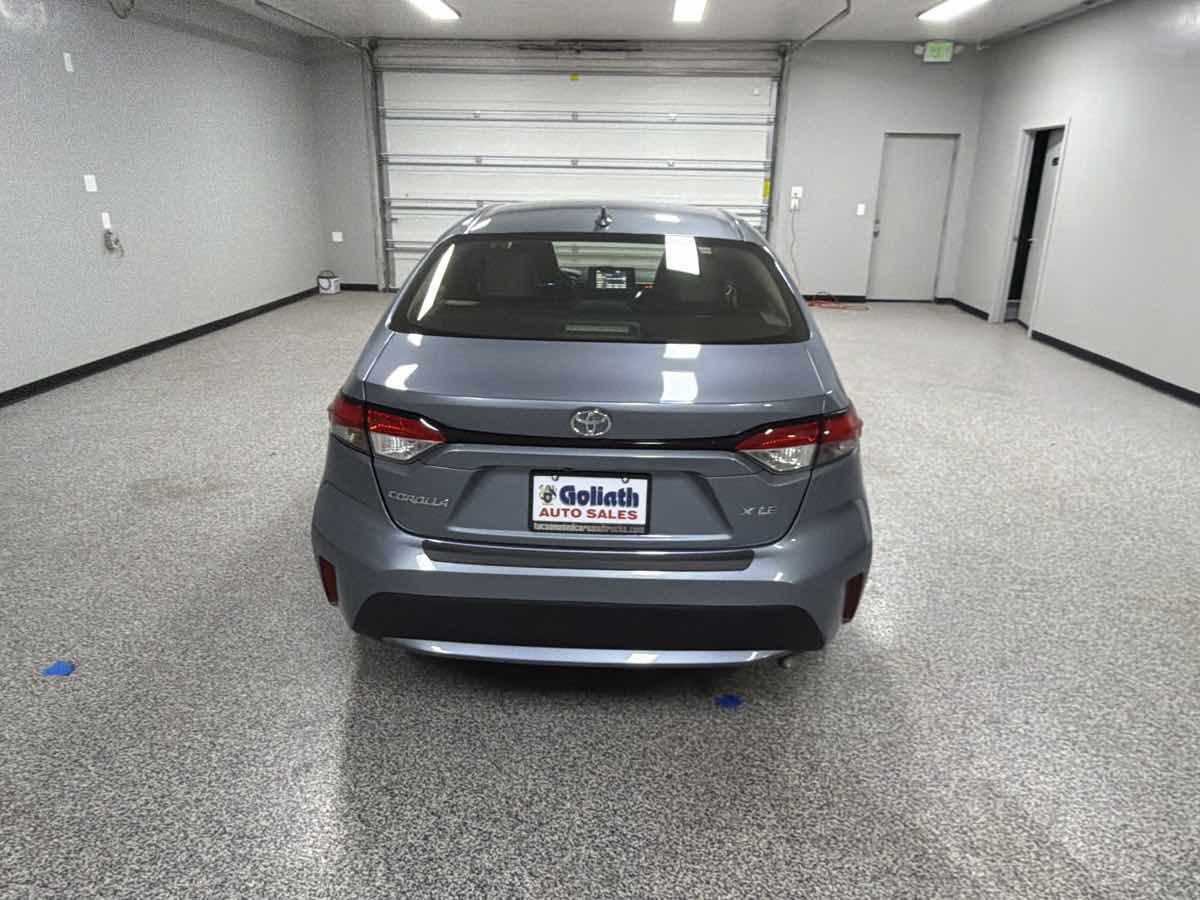 Used 2020 Toyota Corolla XLE w/ Carpet Mat Package (TMS) FWD image 4