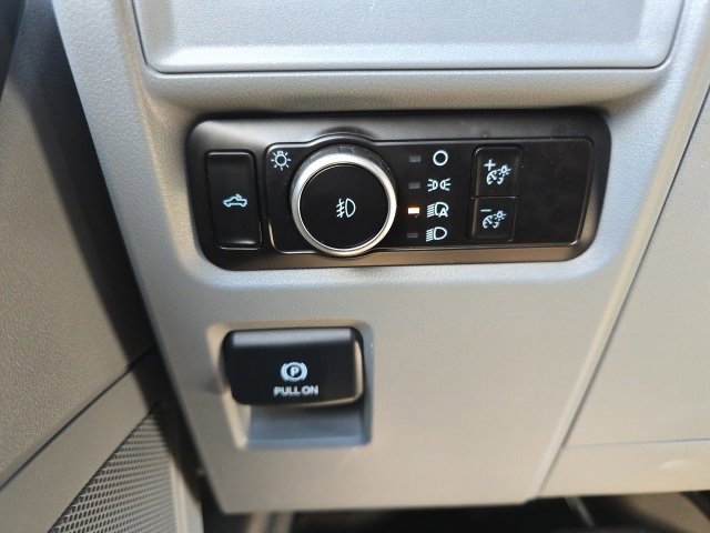 Used 2023 Ford F150 XL image 22