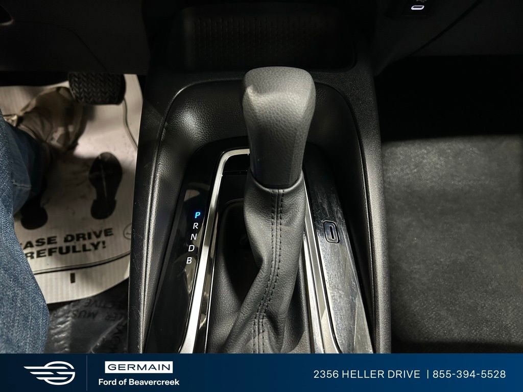 Used 2025 Toyota Corolla LE image 20