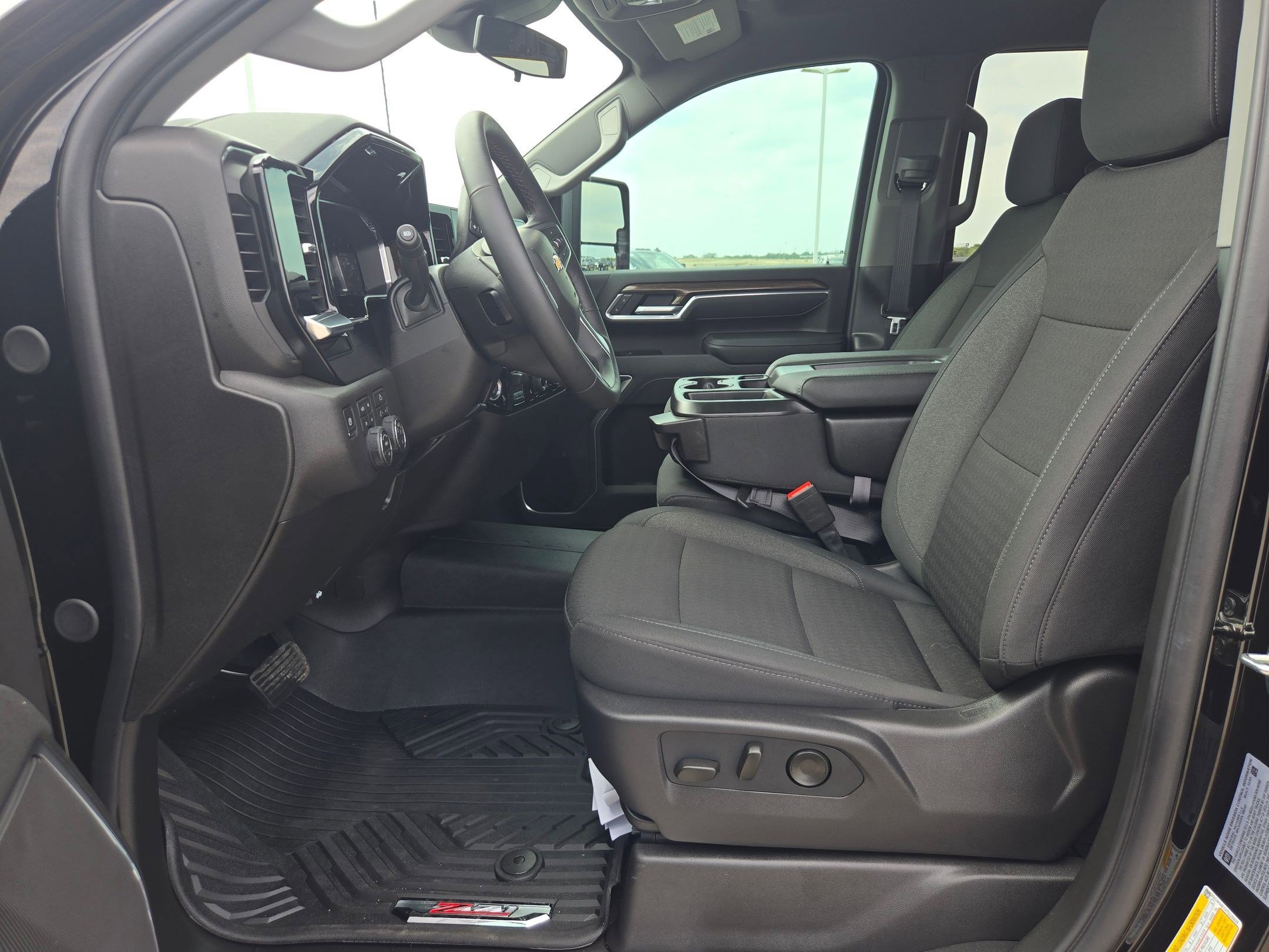 Certified 2026 Chevrolet Silverado 2500 LT AWD/4WD image 9