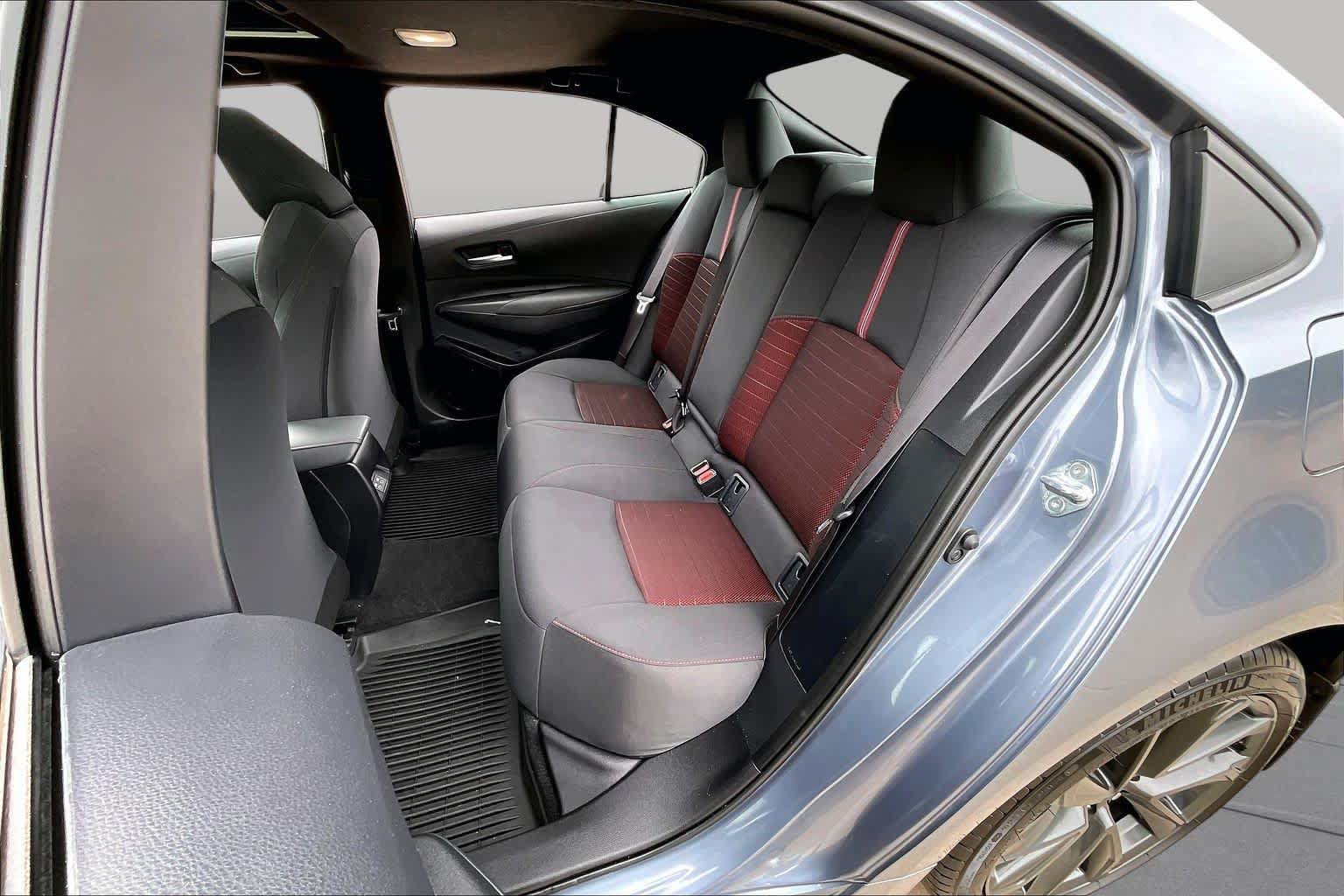 Used 2025 Toyota Corolla SE FWD image 20