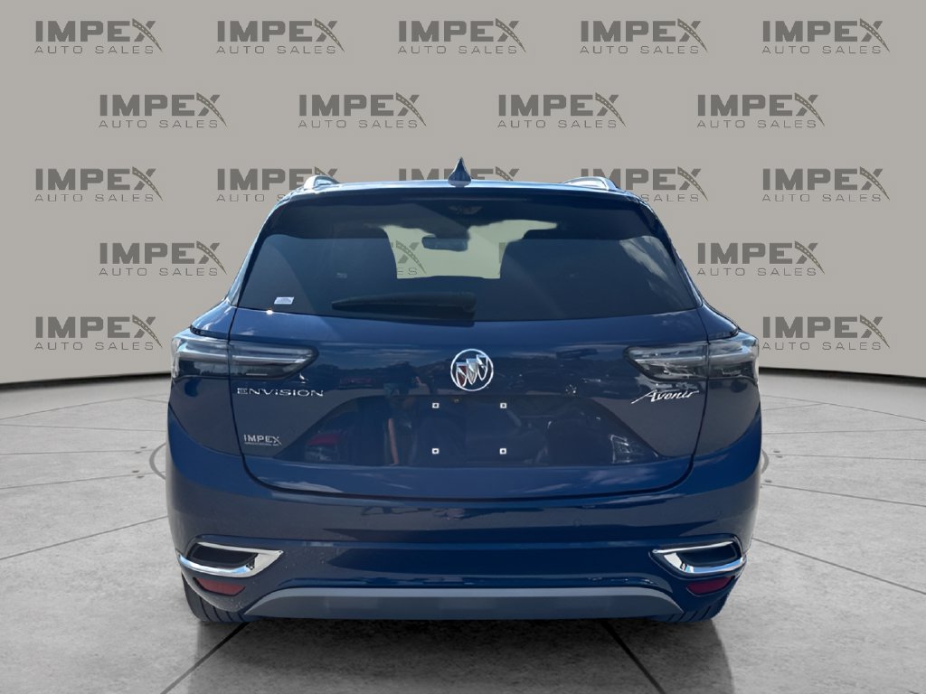 Used 2022 Buick Envision Avenir w/ Technology Package II FWD image 4