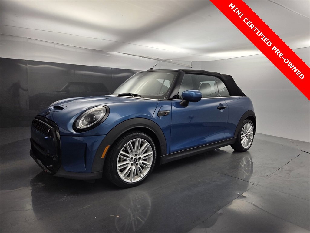 Used 2023 MINI Cooper S w/ Signature Upholstery Package image 24