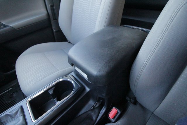 Used 2018 Toyota Tacoma SR5 image 29