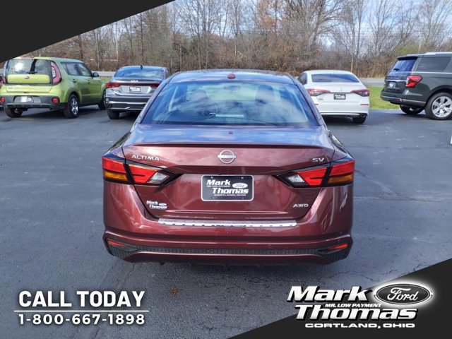 Used 2023 Nissan Altima 2.5 SV AWD/4WD image 4