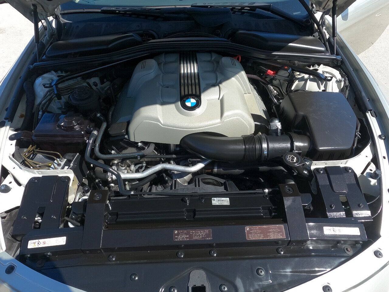 Used 2004 BMW 645Ci Convertible RWD image 18