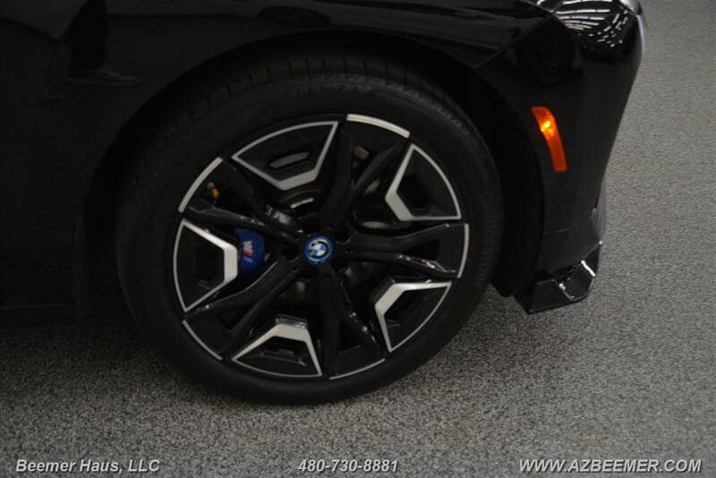 Used 2025 BMW iX M60 AWD/4WD image 49