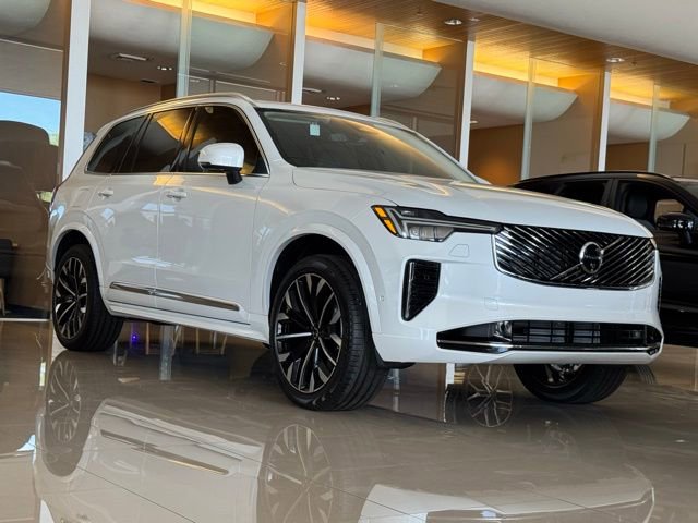 New 2025 Volvo XC90 T8 Ultra w/ Protection Package Premier