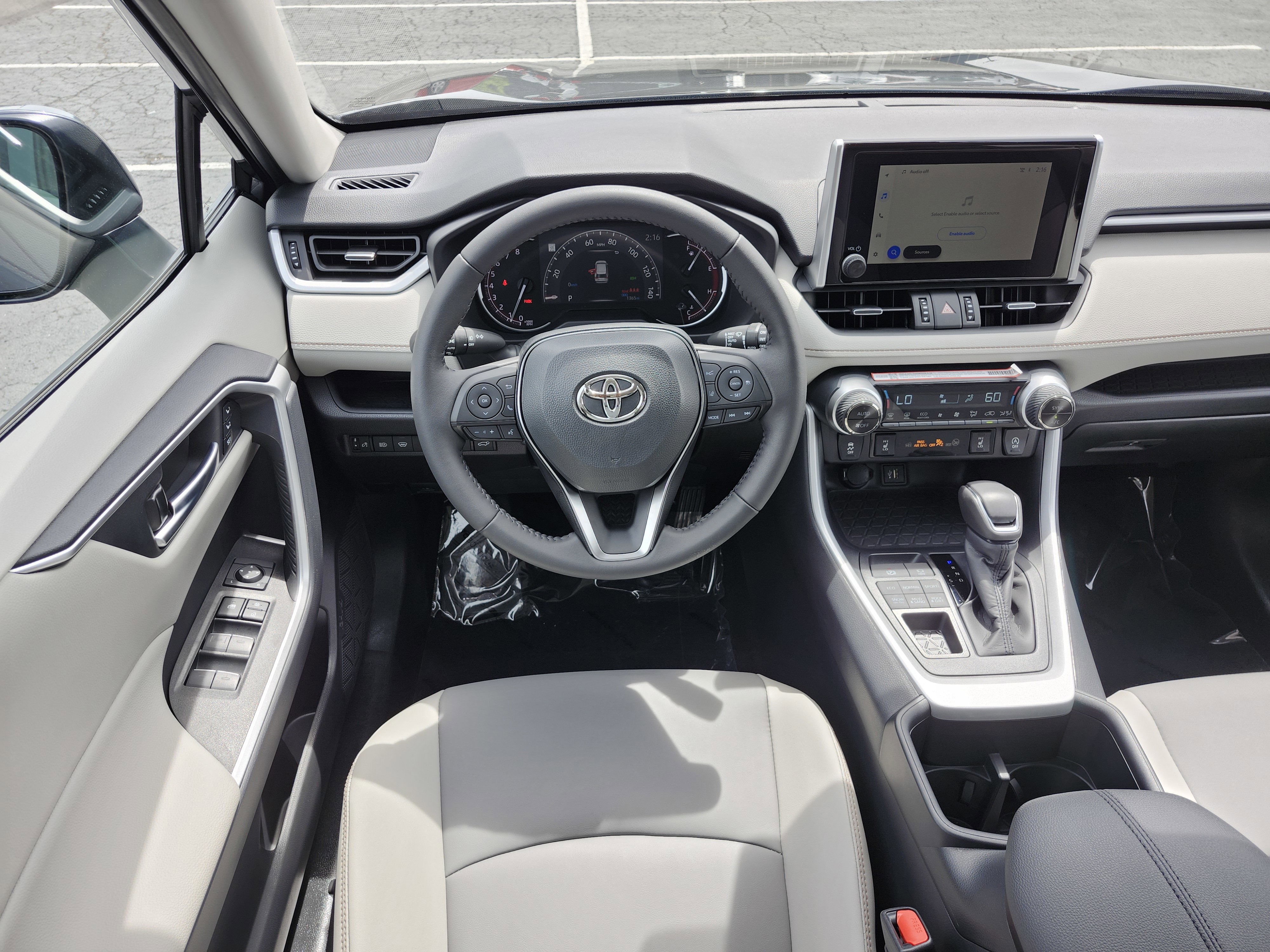 Used 2025 Toyota RAV4 XLE Premium w/ Weather Package AWD/4WD image 29