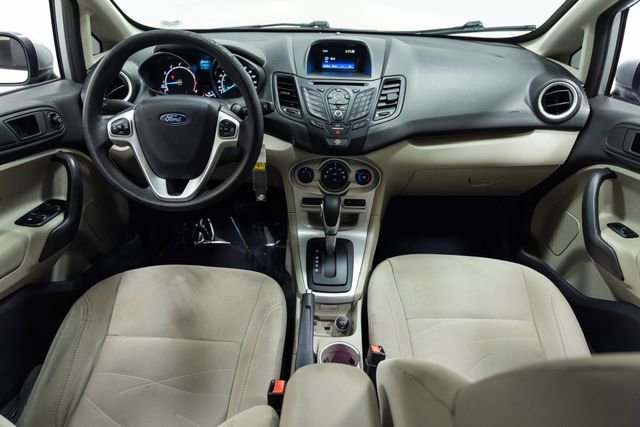 Used 2018 Ford Fiesta SE image 22