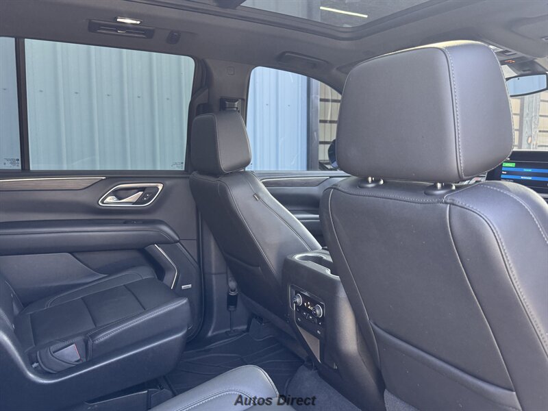 Used 2021 Chevrolet Tahoe LT w/ LT Signature Package AWD/4WD image 25