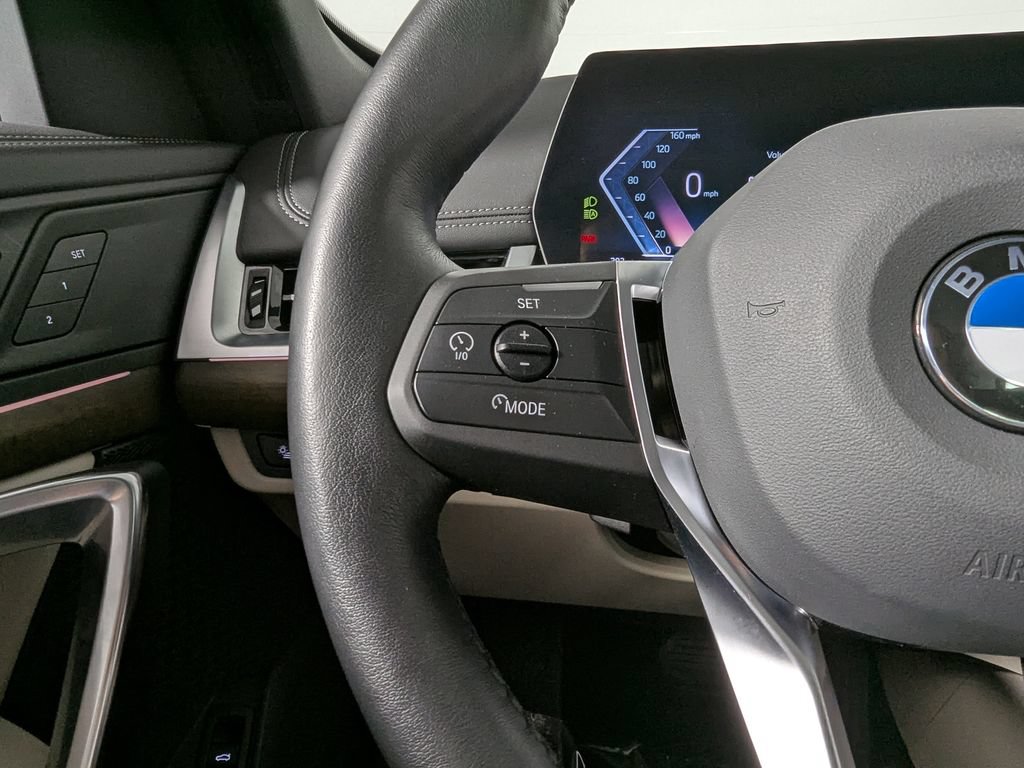 Used 2025 BMW X1 xDrive28i w/ Convenience Package AWD/4WD image 30