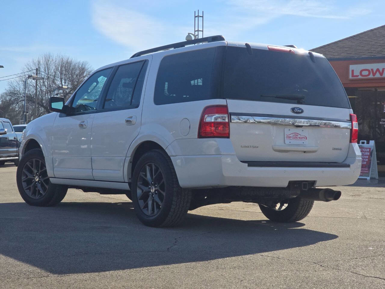 Used 2017 Ford Expedition Limited w/ Equipment Group 301A image 7
