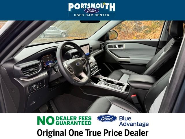 Certified 2023 Ford Explorer XLT w/ Equipment Group 202A image 4