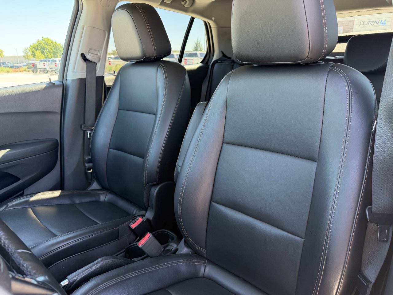Used 2020 Chevrolet Trax Premier w/ LPO, Protection Package FWD image 37