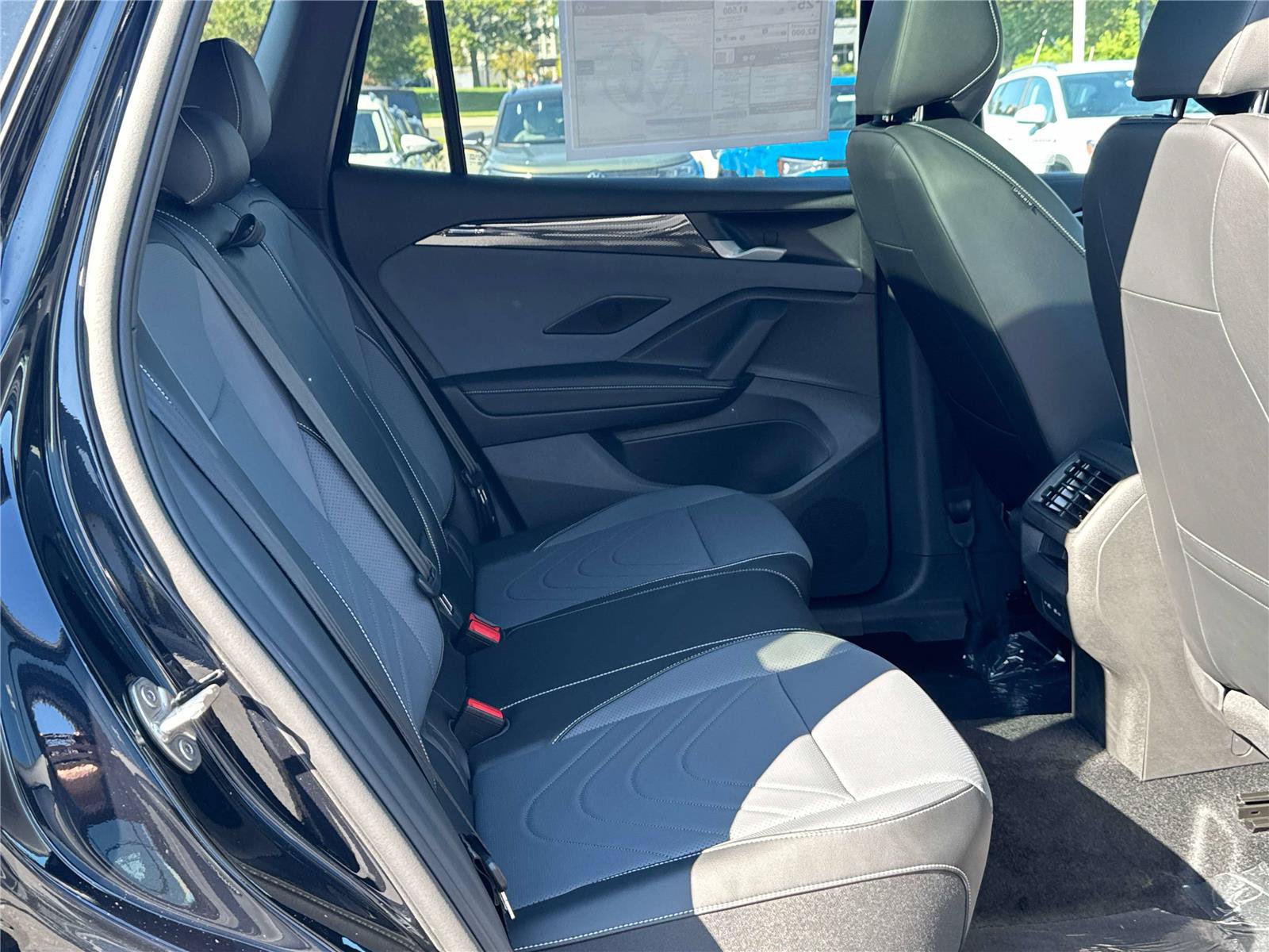 New 2026 Volkswagen Tiguan SE R-Line AWD/4WD image 26