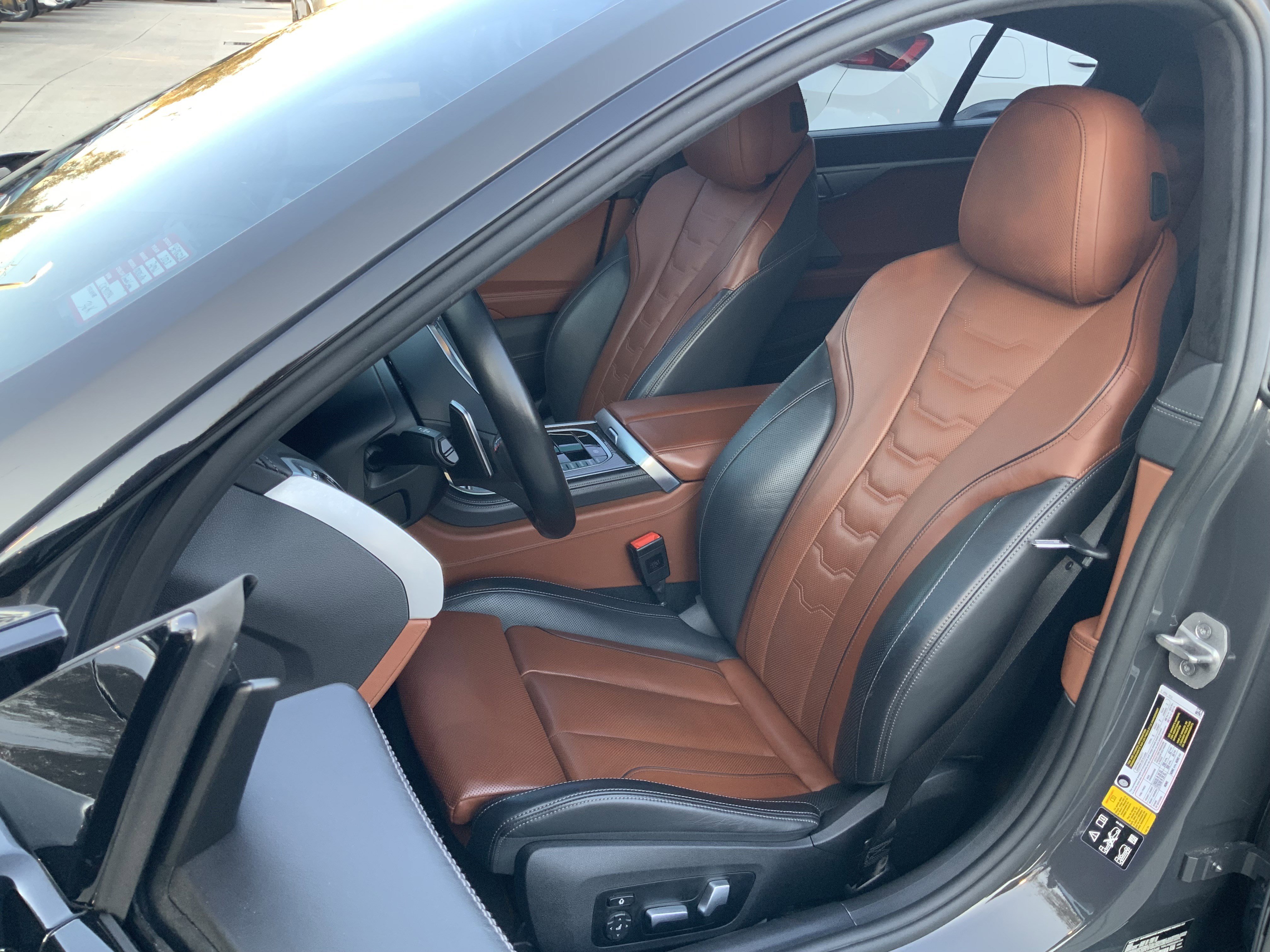 Used 2023 BMW M850i Gran Coupe xDrive image 11