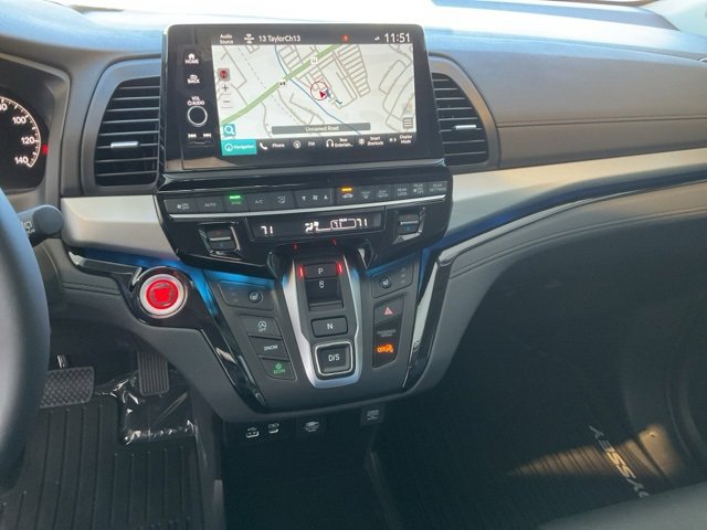 New 2026 Honda Odyssey Touring image 14