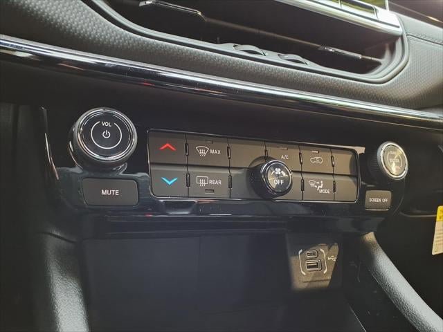 New 2026 Jeep Compass Latitude image 35
