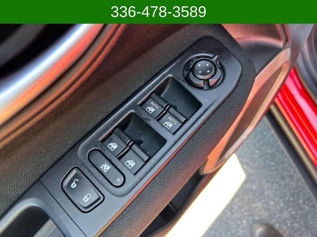 Used 2017 Jeep Renegade Sport w/ Power & Air Group image 11