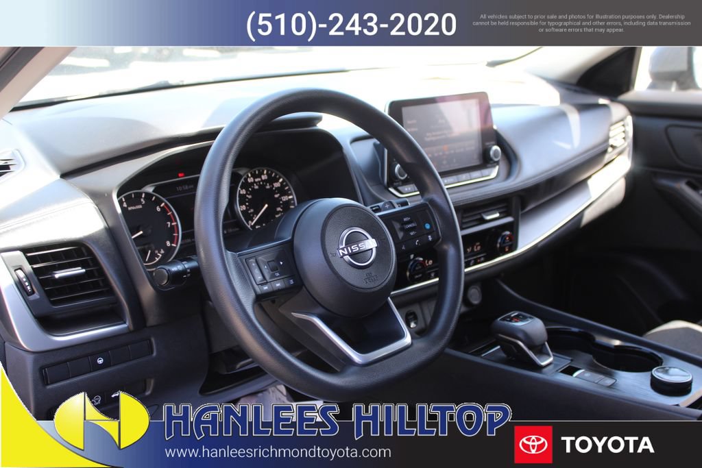 Used 2024 Nissan Rogue SV AWD/4WD image 12