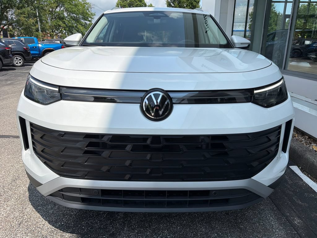 New 2026 Volkswagen Tiguan S AWD/4WD image 2