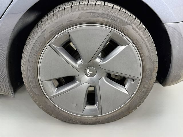 Used 2023 Tesla Model 3 Standard Range RWD image 31