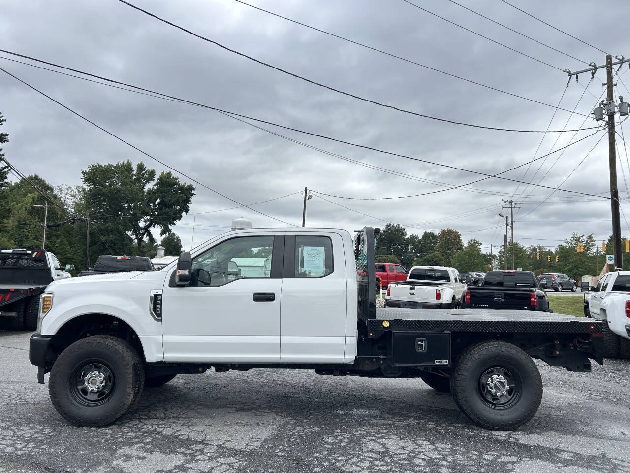Used 2019 Ford F250 XL w/ Power Equipment Group AWD/4WD image 10