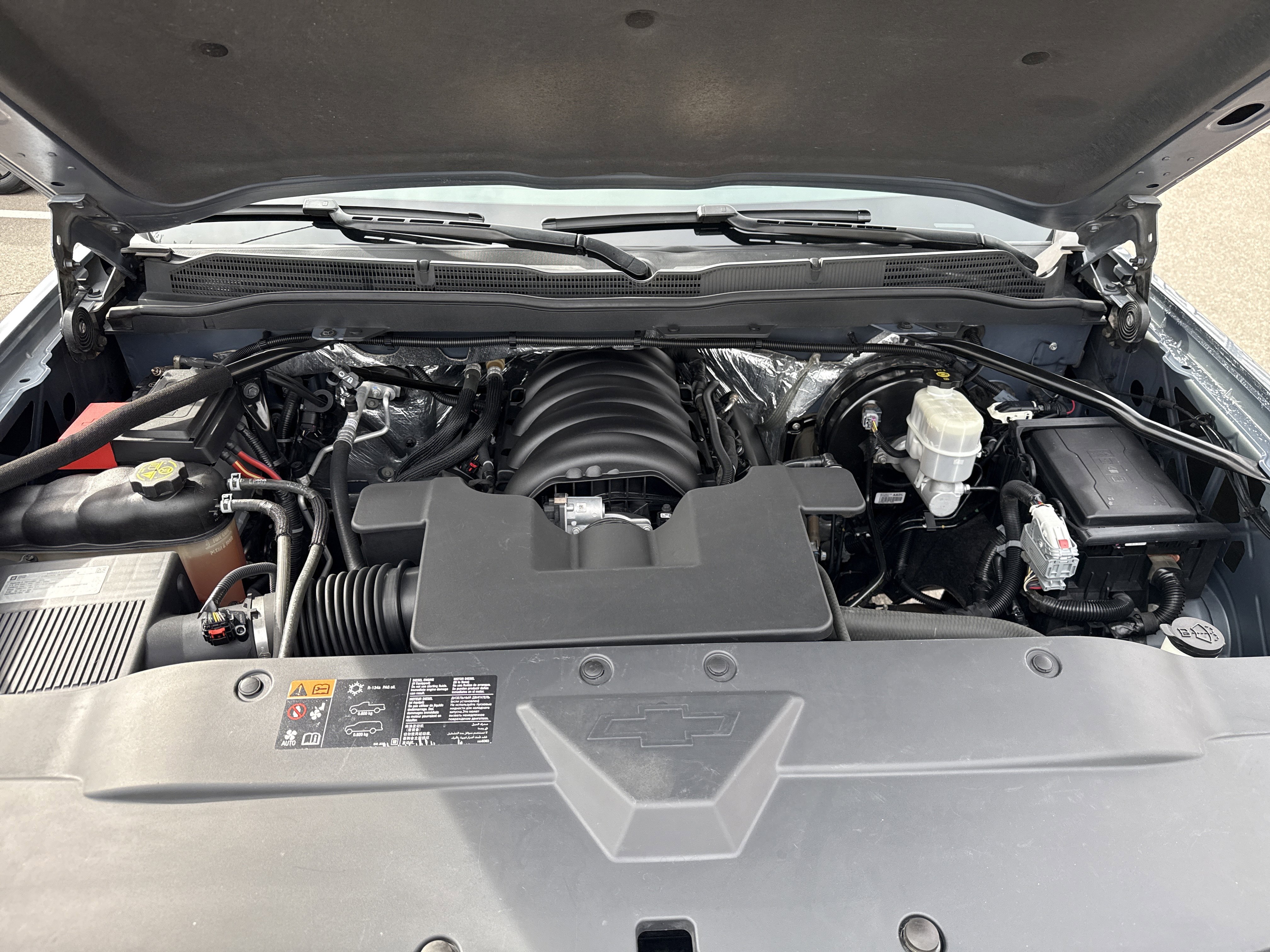 Used 2015 Chevrolet Silverado 1500 LTZ Z71 w/ LTZ Plus Package image 11