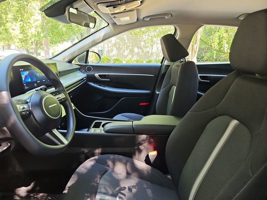 Used 2026 Hyundai Sonata Blue FWD image 21