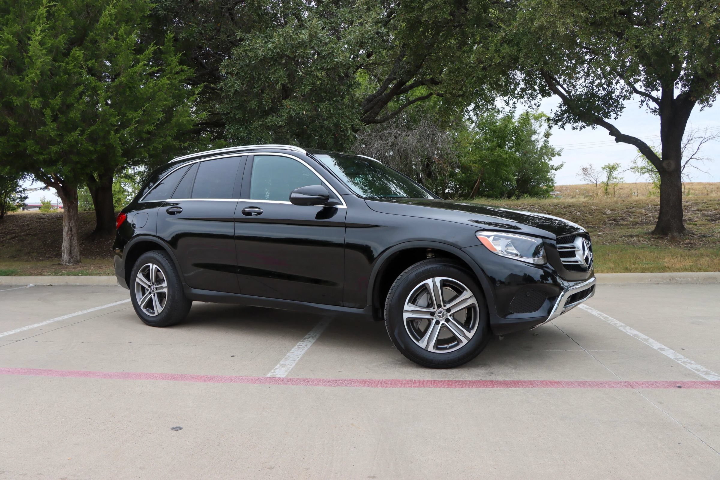 Used 2018 Mercedes-Benz GLC 300 w/ Multimedia Package