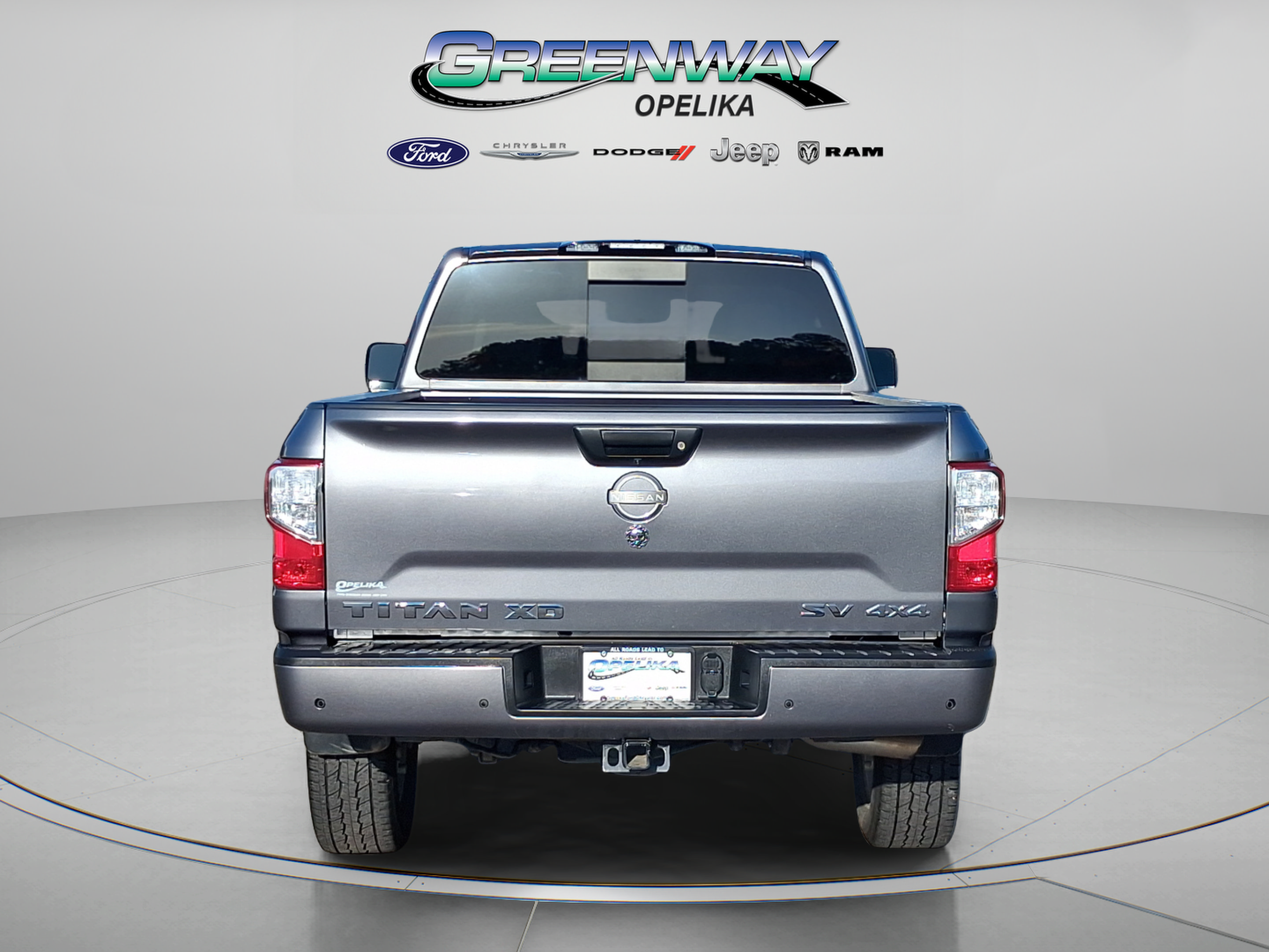 Used 2024 Nissan Titan SV w/ SV Convenience Package AWD/4WD image 6