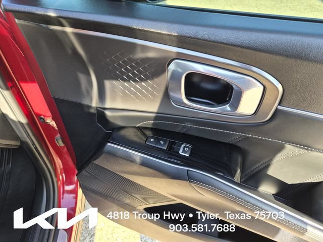 Certified 2023 Kia Sorento SX AWD/4WD image 17