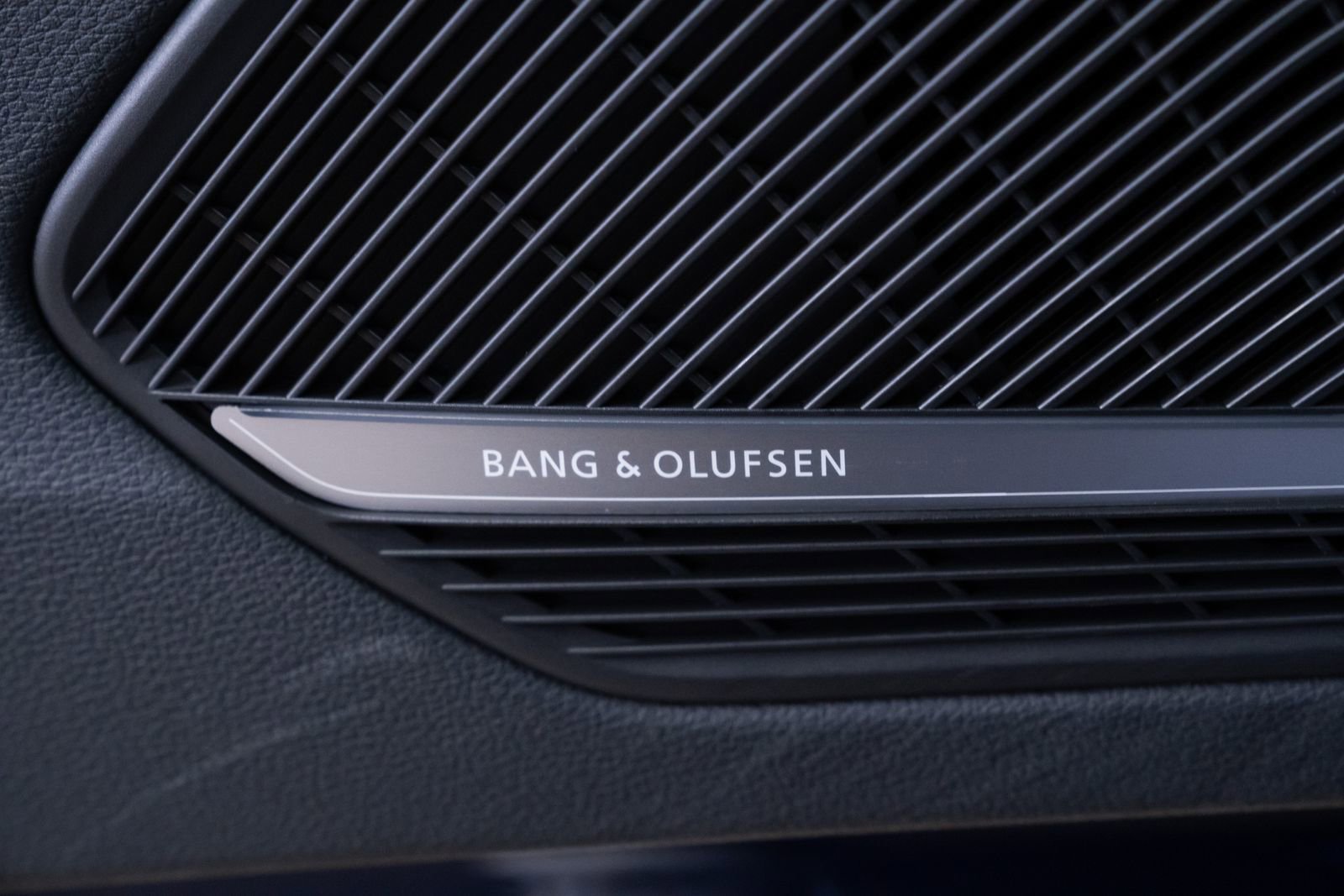 Used 2023 Audi A5 2.0T Premium Plus w/ Premium Plus AWD/4WD image 14