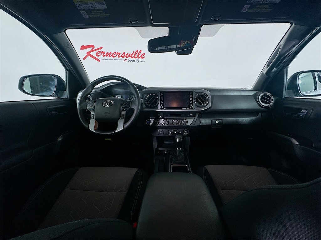 Used 2023 Toyota Tacoma TRD Sport image 10