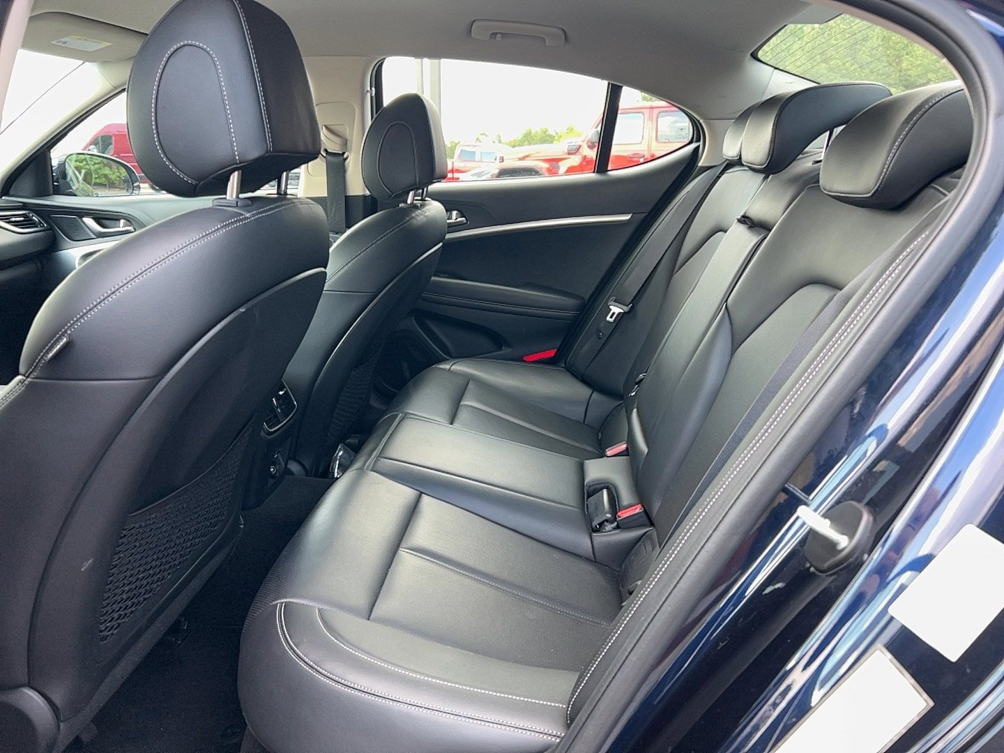 Used 2023 Genesis G70 2.0T AWD/4WD image 27