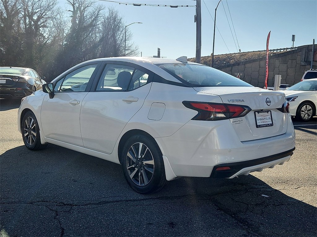 Used 2024 Nissan Versa SV w/ Trunk Package image 4