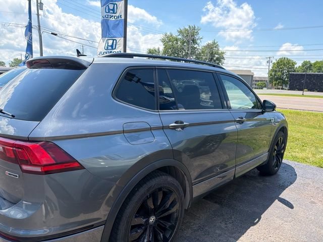 Used 2021 Volkswagen Tiguan SE R-Line AWD/4WD image 7