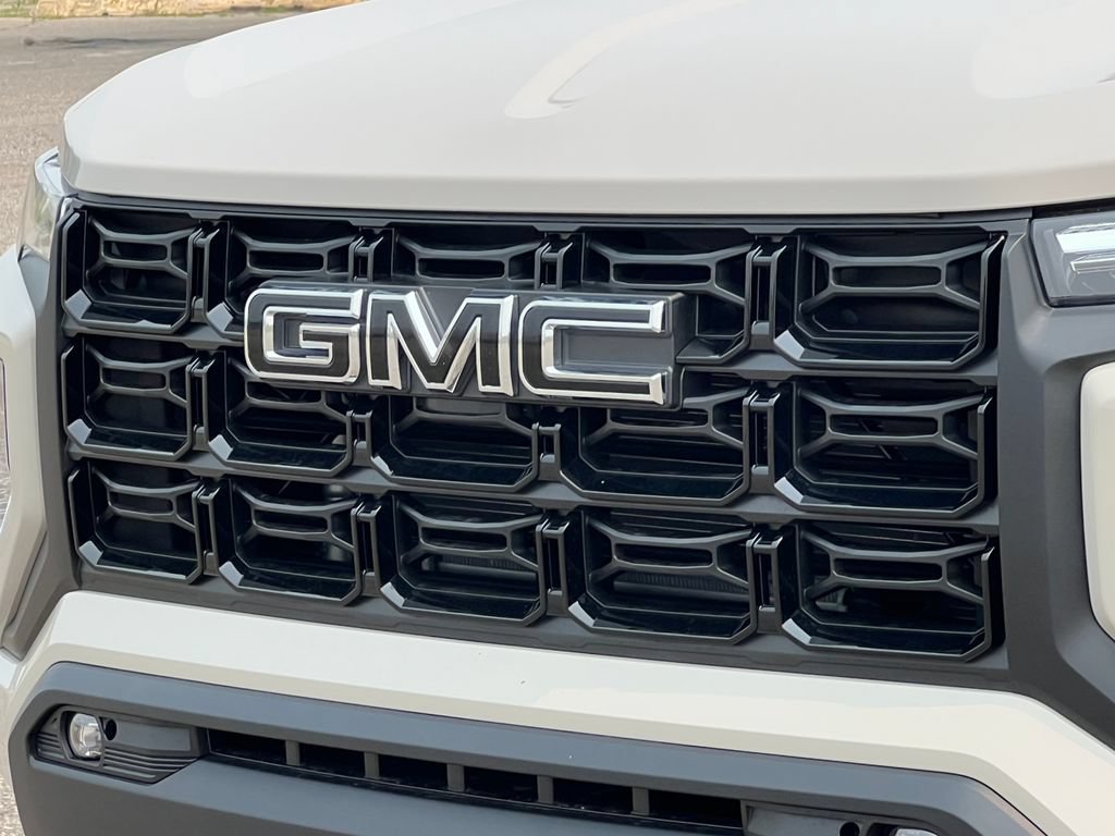 New 2026 GMC Canyon Elevation w/ Convenience Package AWD/4WD image 43