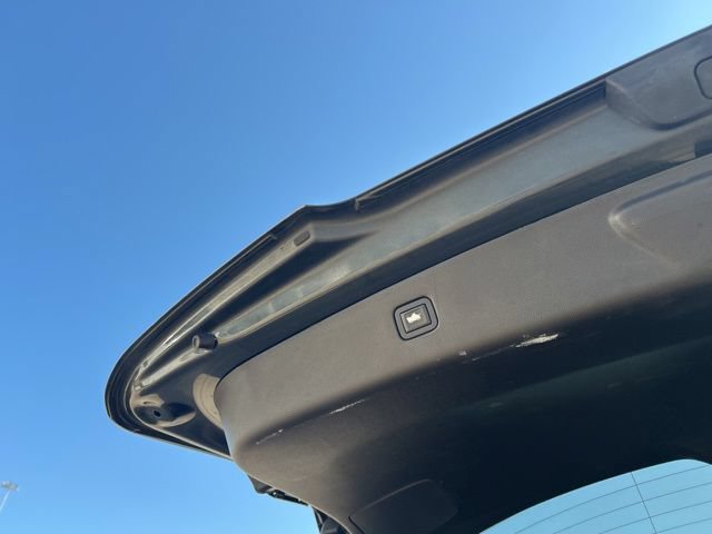 Used 2019 Chevrolet Blazer LT FWD image 15