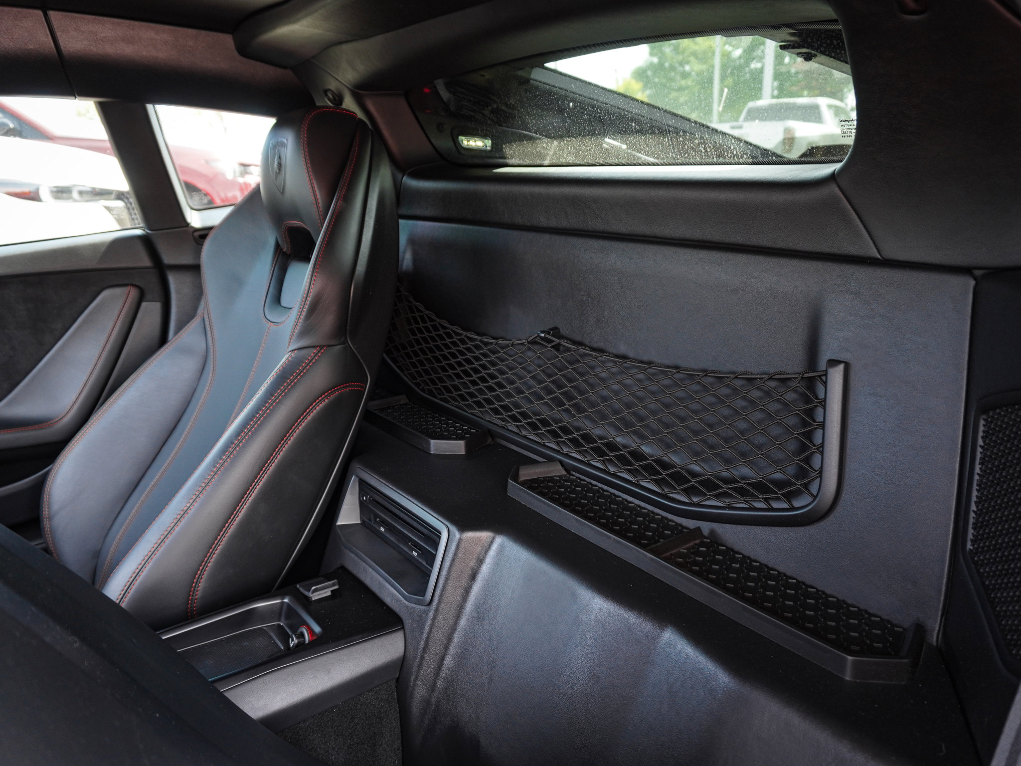 Used 2019 Lamborghini Huracan LP 580-2 RWD image 29