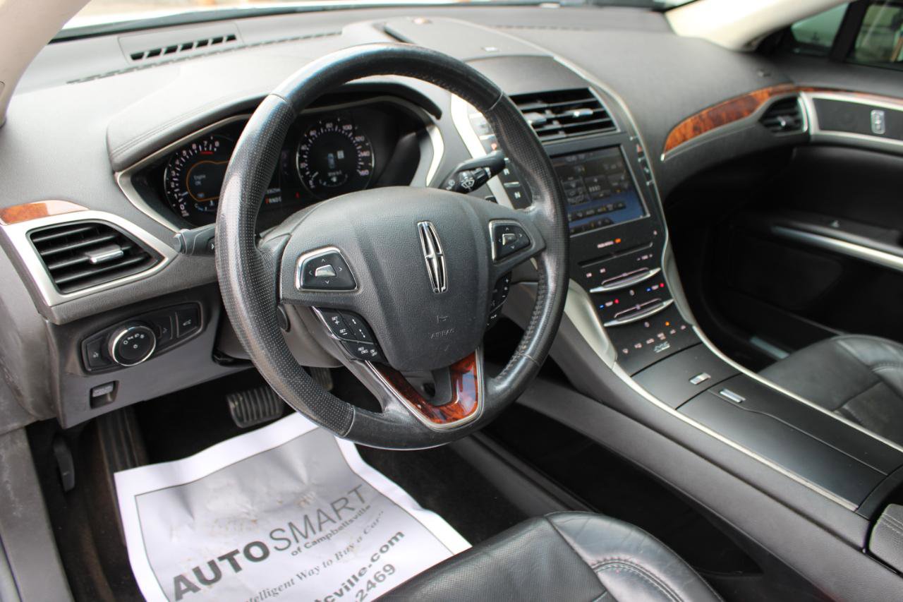 Used 2014 Lincoln MKZ AWD image 12