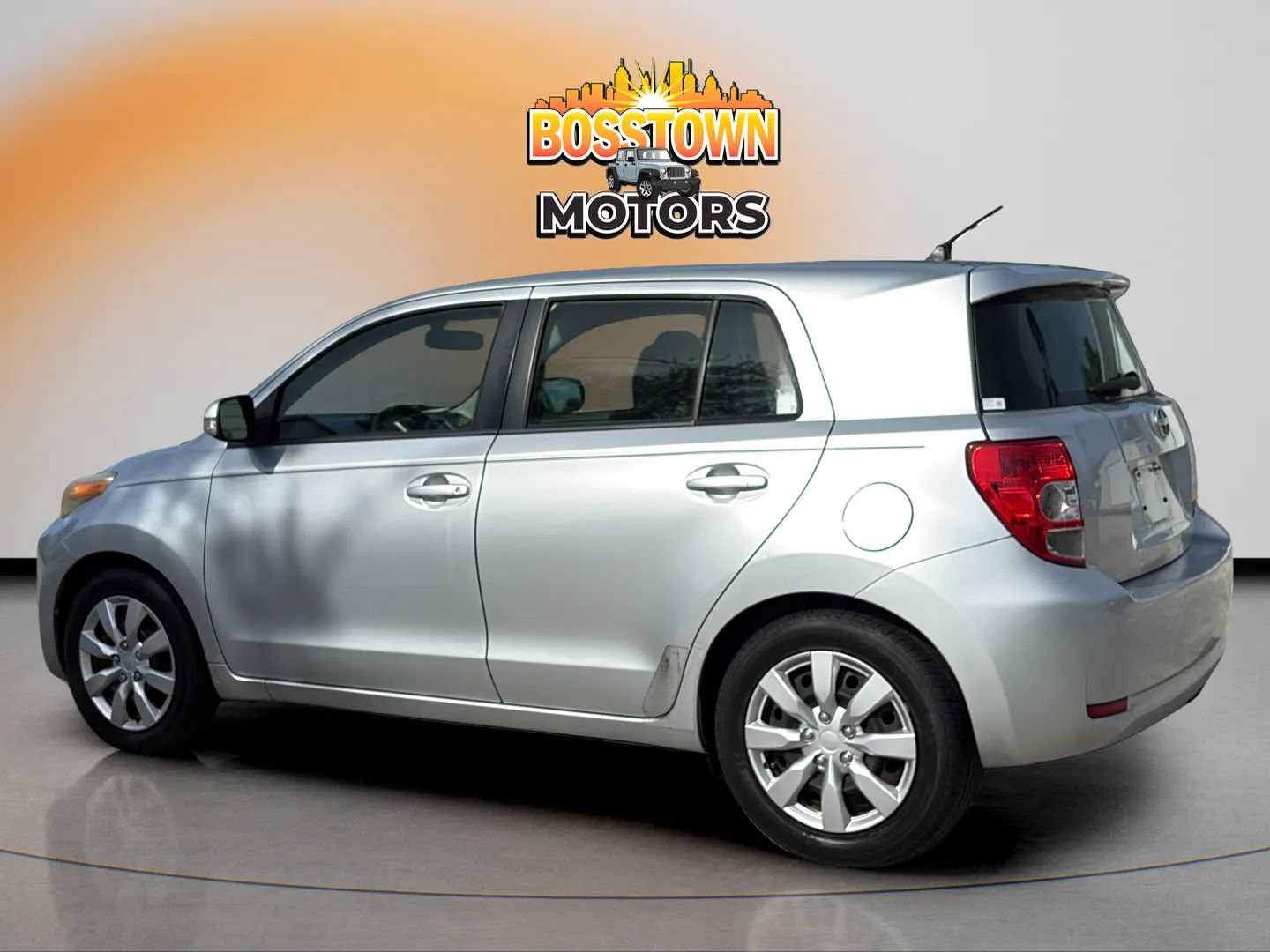 Used 2012 Scion xD FWD image 4