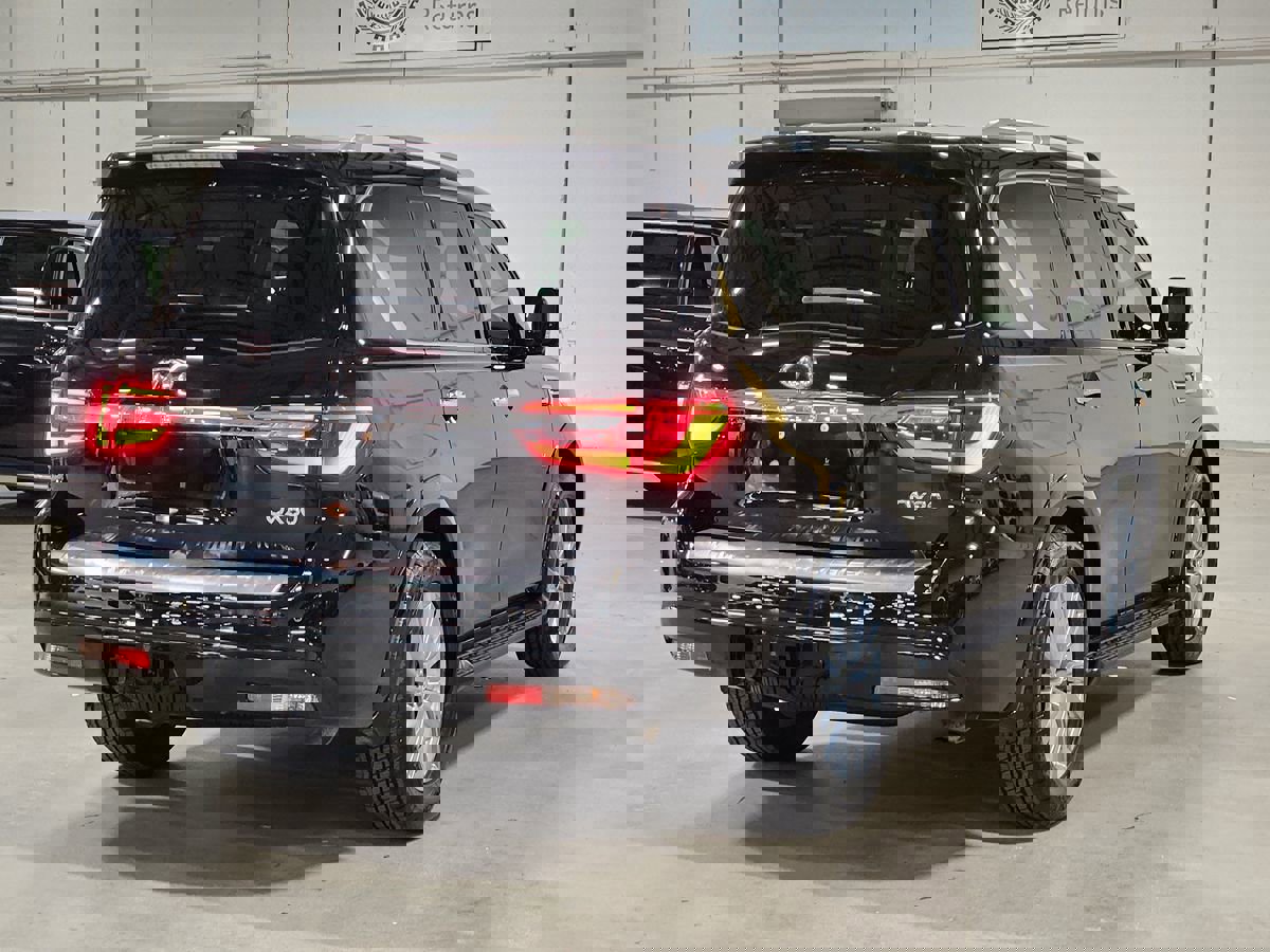 Used 2020 INFINITI QX80 Luxe image 8